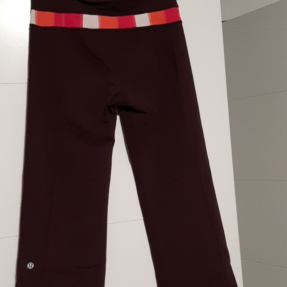 Lululemon pants dark purple - Picture 4 of 5